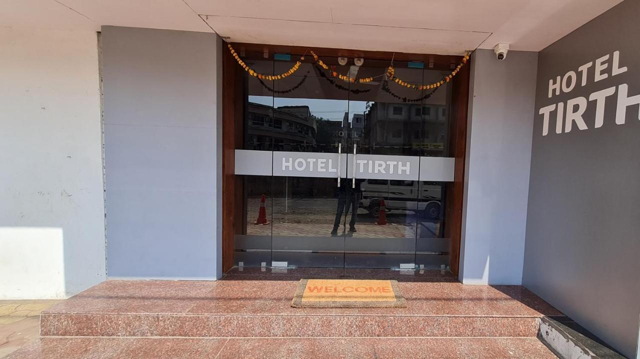 Hotel Tirth Ankleshwar Buitenkant foto